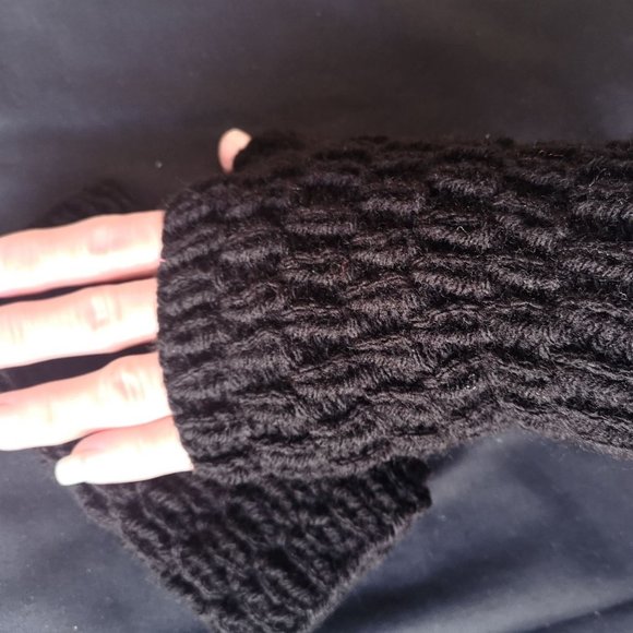 Black Knit Fingerless Texting Gloves Mittens Glovelets Product of Canada - Picture 5 of 7